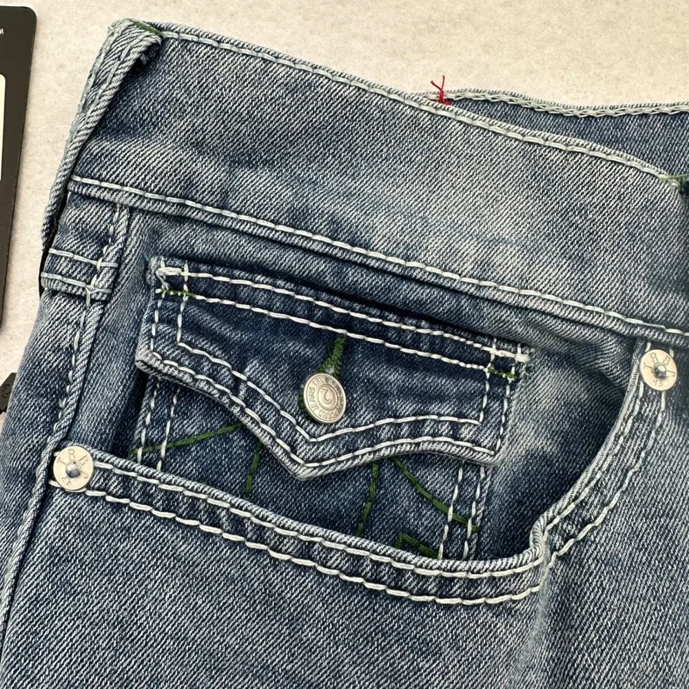 True Religion Ricky Big T Flap Relaxed Straight Jeans Light Pacific Wash 36x34